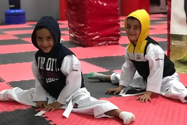 ÖMER TEKCE SPOR KULÜBÜ - Resim 9