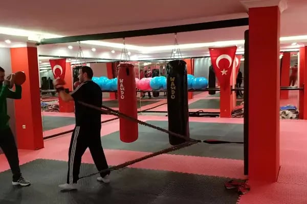 ÖMER TEKCE SPOR KULÜBÜ - Resim 4