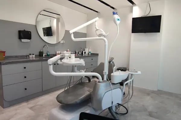 Özel DentMaster Ağız ve Diş Sağlığı Polikliniği - Resim 12