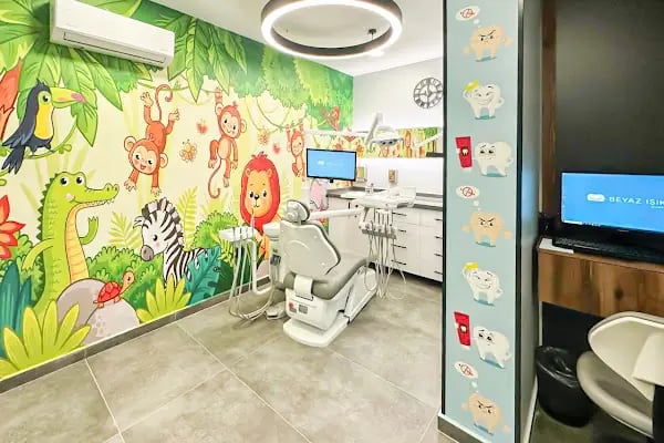 Beyaz Işık Diş Polikliniği Alanya - Resim 12
