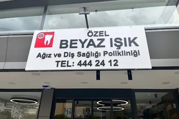 Beyaz Işık Diş Polikliniği Alanya - Resim 9