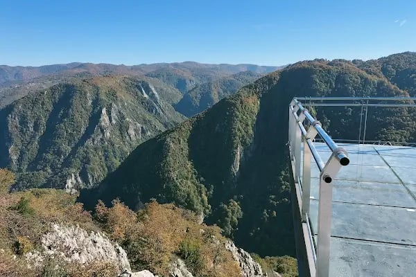 Beşkayalar tabiat parkı cam teras - Resim 4