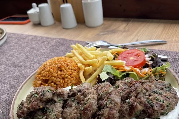 Lazut Restaurant &amp; Doğal Serpme Kahvaltı - Resim 18
