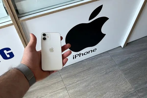 KONYA ŞAHİN İLETİŞİM CEP TELEFON TAMİR ÖZEL SERVİS - Resim 6
