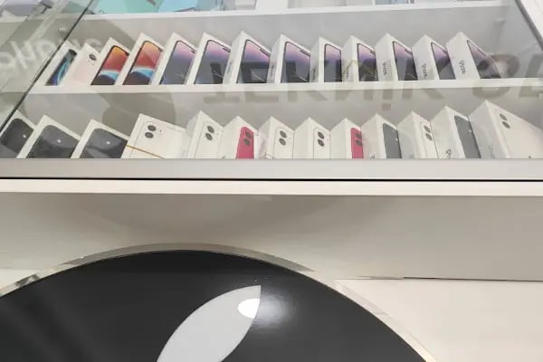 KONYA ŞAHİN İLETİŞİM CEP TELEFON TAMİR ÖZEL SERVİS - Resim 9