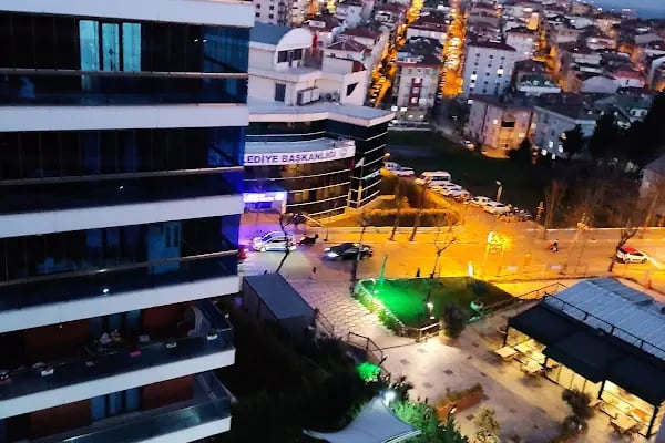 Bayburtlu İnşaat Avcılar Garden Satiş Ofisi - Resim 2