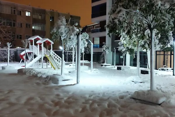 Bayburtlu İnşaat Avcılar Garden Satiş Ofisi - Resim 8