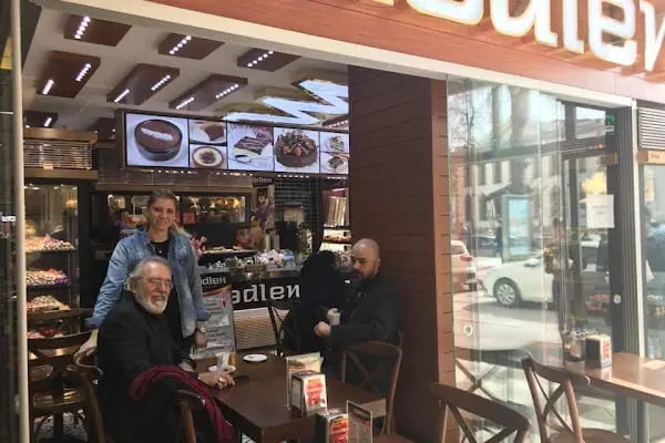Meşhur Pişkin Unlu Mamulleri - Resim 4