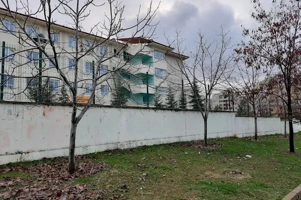 ŞEHİT OĞUZHAN YAŞAR ANADOLU LİSESİ - Resim 8