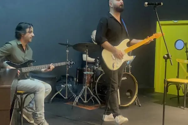 MKM SANAT Ataşehir piyano keman gitar tiyatro - Resim 9