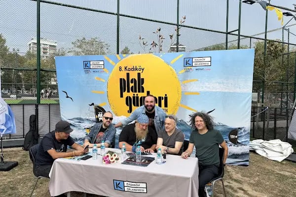 MKM SANAT Ataşehir piyano keman gitar tiyatro - Resim 8