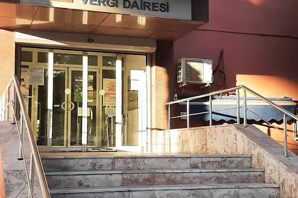 Karşıyaka Vergi Dairesi - Resim 3