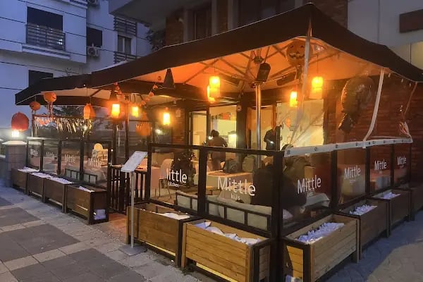 Mittle Cafe - Resim 2