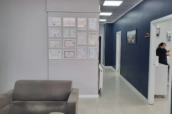 Özel Zirve Ağız ve Diş Sağlığı Polikliniği - Resim 3