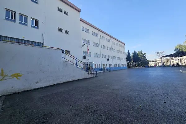 İsmail Şekip Uyal İlkokulu - Resim 9