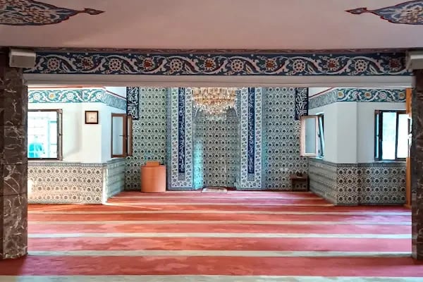 Necattin Camii - Resim 18