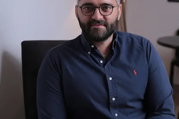 Uzman Klinik Psikolog Çağlar Elbirlik, İzmir Psikolog - Resim 12