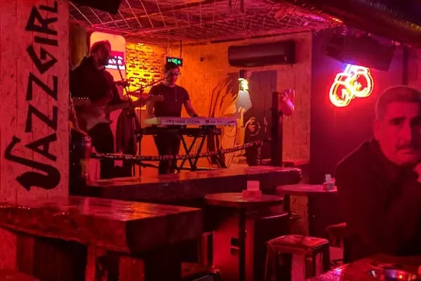 Jazzgır Live Performance Hall - Resim 6