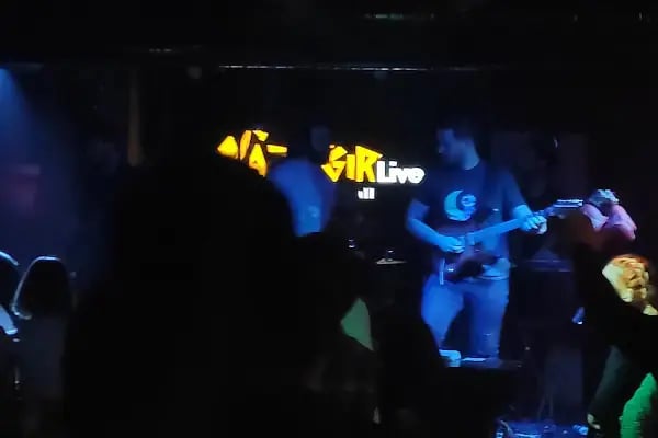 Jazzgır Live Performance Hall - Resim 9