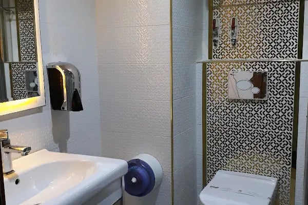 Kar Hotel - Resim 6