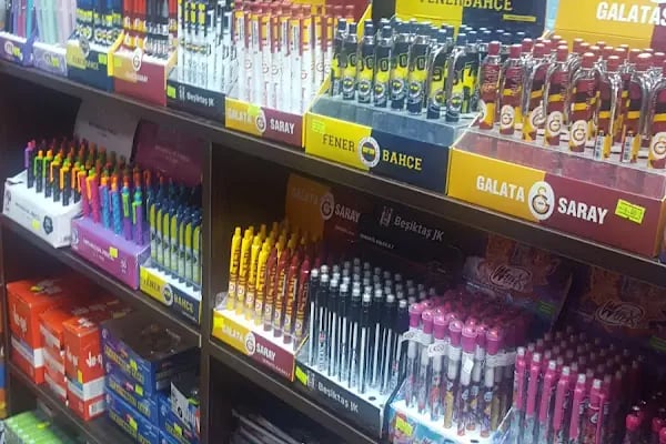 Bayraklı Tutkun Kırtasiye Kitabevi - Resim 11