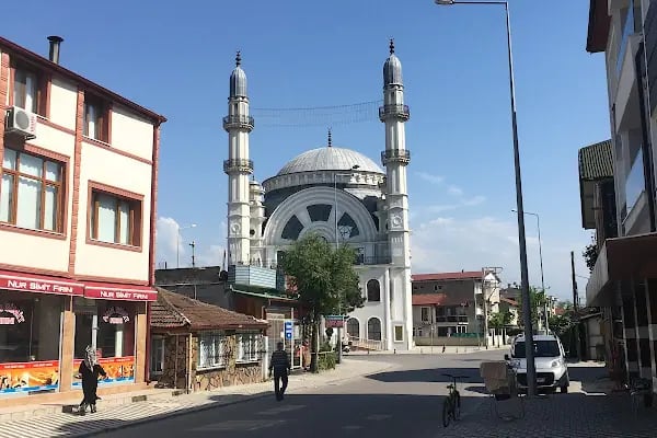 Karaosman Cami - Resim 18
