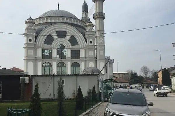 Karaosman Cami - Resim 14