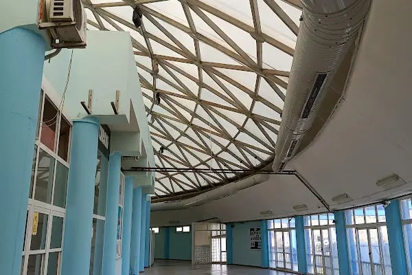 Ege Üniversitesi Prof.Dr. Sermed Akgün Olimpik Kapalı Yüzme Havuzu - Resim 12