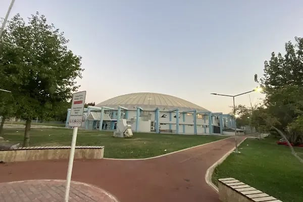 Ege Üniversitesi Prof.Dr. Sermed Akgün Olimpik Kapalı Yüzme Havuzu - Resim 3