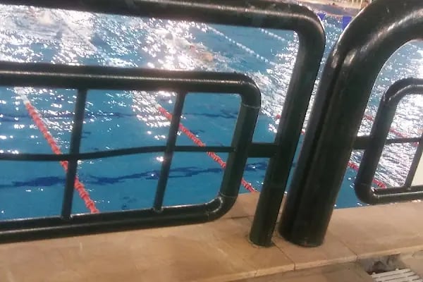 Ege Üniversitesi Prof.Dr. Sermed Akgün Olimpik Kapalı Yüzme Havuzu - Resim 18