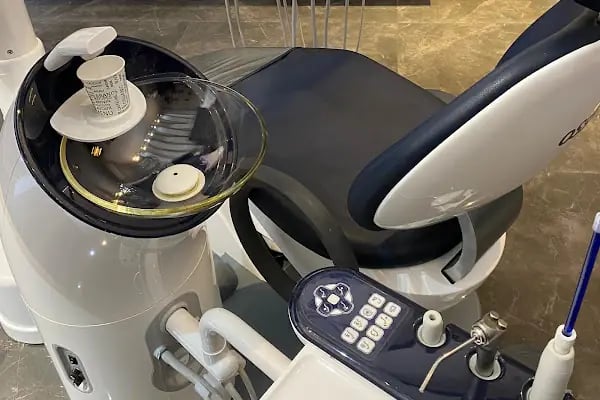 Dentangora 100. Yıl Şubesi Ağız ve Diş Sağlığı Polikliniği - Resim 11