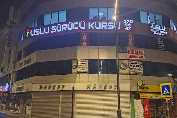 Uslu Sürücü Kursu - Resim 17