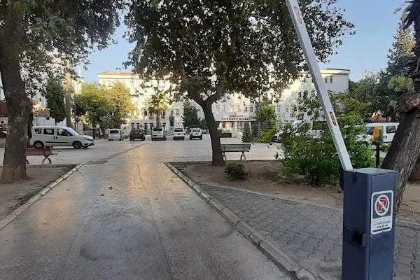 Karşıyaka Adliye - Resim 20