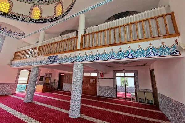 Bostancı Cami - Resim 3