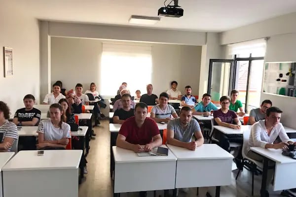 ÖZEL MAVİ DURAK SÜRÜCÜ KURSU - Resim 7