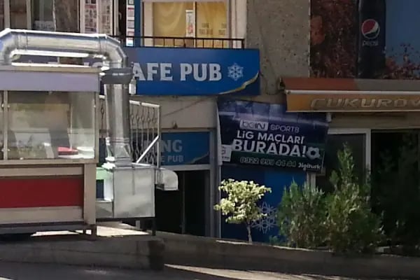 Rıng Cafe Pub - Resim 2