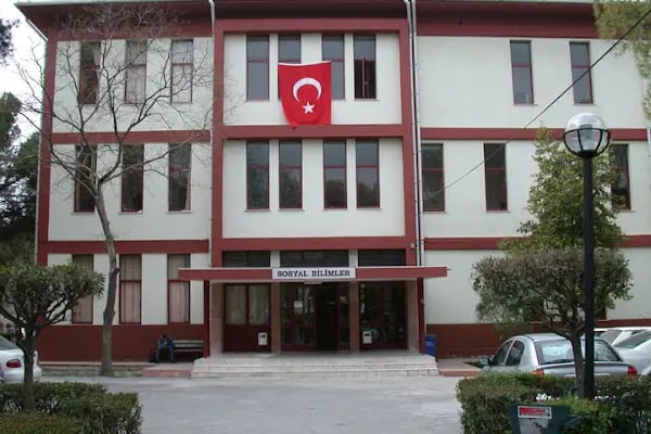 Buca Eğitim Fakültesi Bilgisayar ve Öğretim Teknolojileri Öğretmenliği - Resim 1