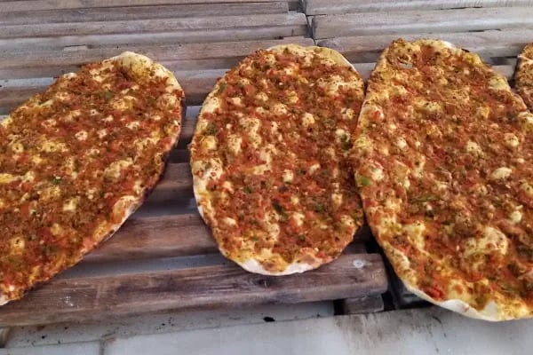 YeşiL Pide ve Lahmacun Fırını - Resim 3