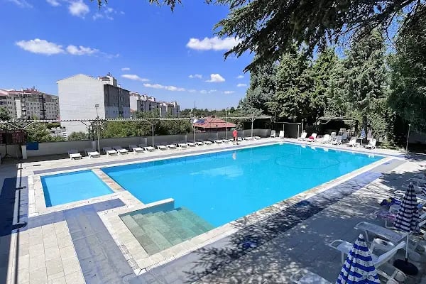 Ayaş Açık Termal Yüzme Havuzu - Resim 2