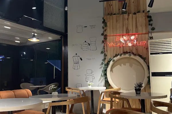 VOQ COFFEE ROASTERS - Resim 14