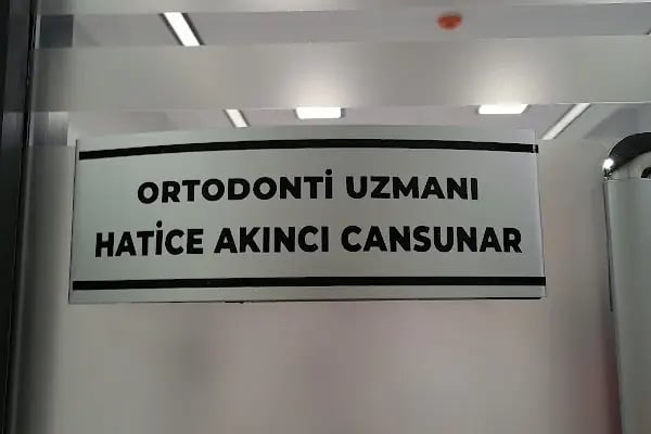 Özel Diş Sağlığı Polikliniği | Çarşı Akdeniz Ağız - Resim 15