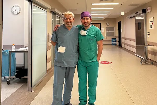Op. Dr. Ufuk ÜRDEM Göz Hastalıkları ve Cerrahisi Uzmanı. Lazer, Akıllı Lens, Göz Kapağı Estetiği, Şaşılık, Katarakt - Resim 2