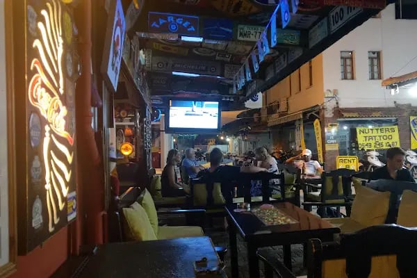 J.JOE'S BEACH BAR&amp;RESTAURANT - Resim 8