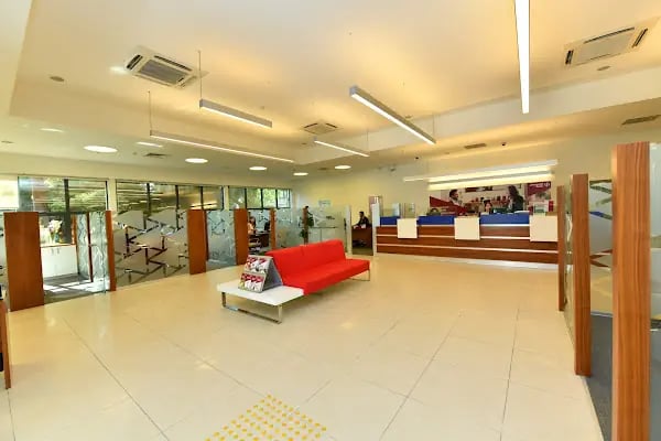 Alternatif Bank İzmir Şubesi - Resim 2