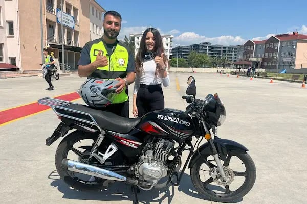 EFE SÜRÜCÜ KURSU - Resim 1