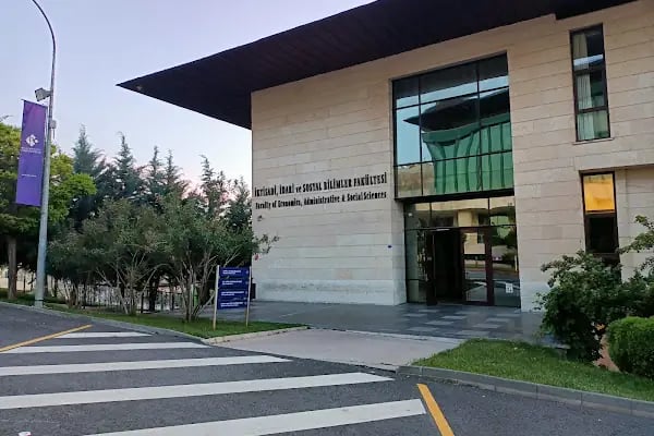 Hasan Kalyoncu Üniversitesi - Resim 6