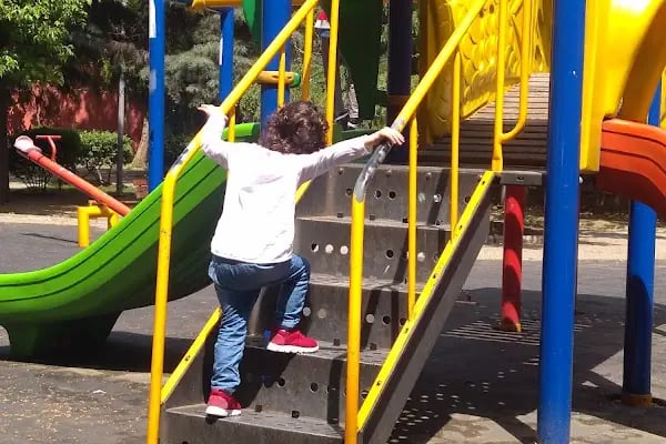 Ataşehir Belediyesi Çeşme Parkı - Resim 10