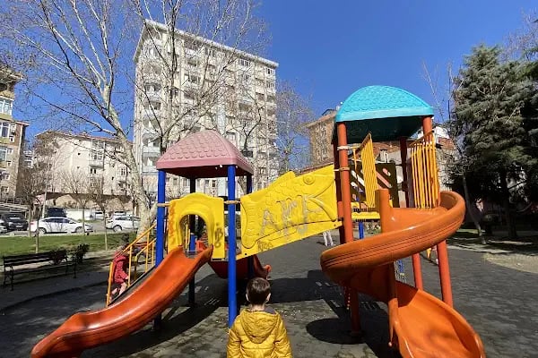 Ataşehir Belediyesi Çeşme Parkı - Resim 11