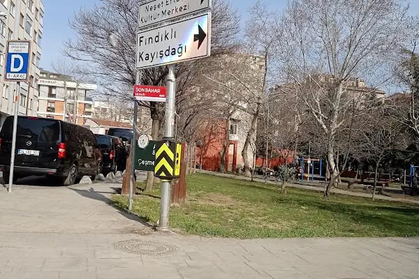 Ataşehir Belediyesi Çeşme Parkı - Resim 2