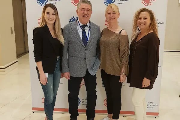 MedicaDent Ağız ve Diş Sağlığı Polikliniği - Resim 18
